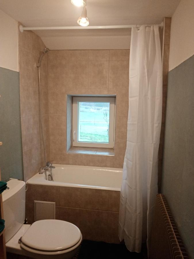 Les P'Tites Pistes Bed & Breakfast Chaux-des-Pres Dış mekan fotoğraf