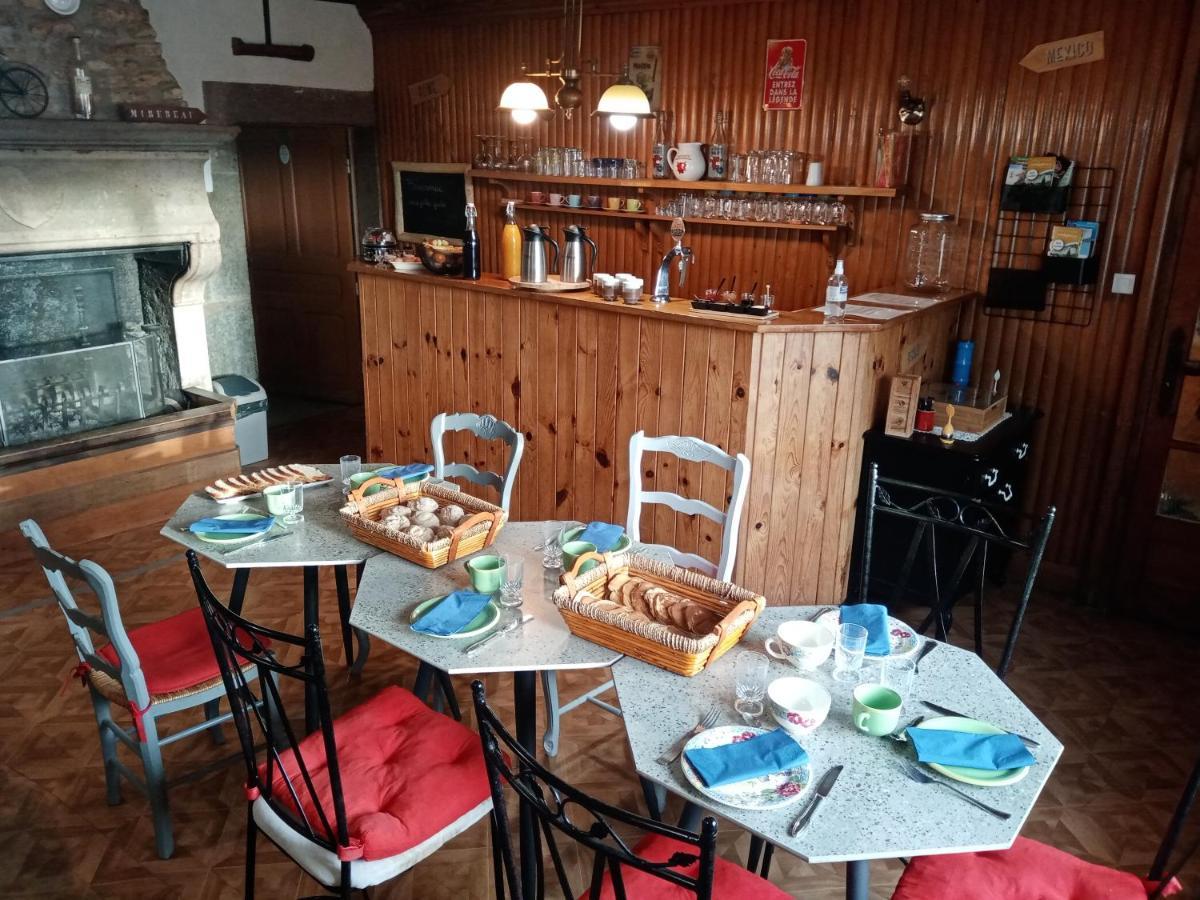 Les P'Tites Pistes Bed & Breakfast Chaux-des-Pres Dış mekan fotoğraf